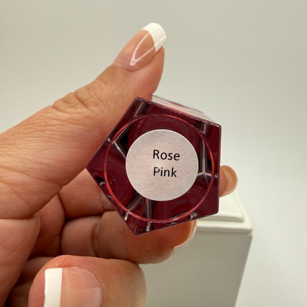 NWT D.A.T Lip Gloss in Rose Pink -‎ Jenstones LLC Exclusive distributor! - Picture 10 of 11